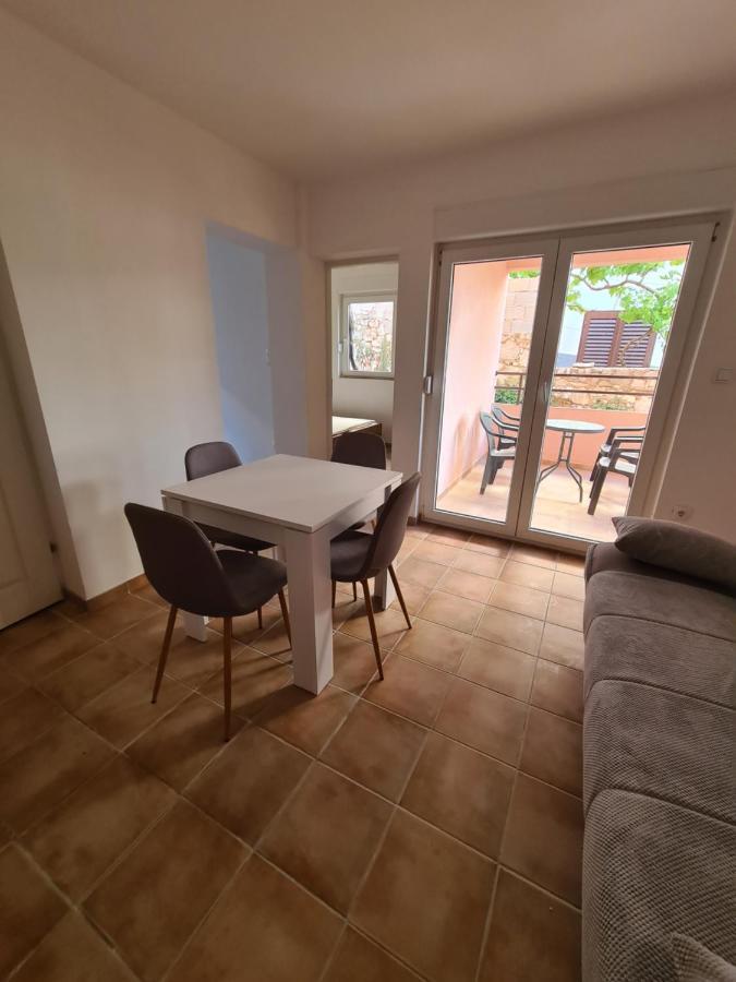Apartments Dalmatia Свети-Петар Номер фото