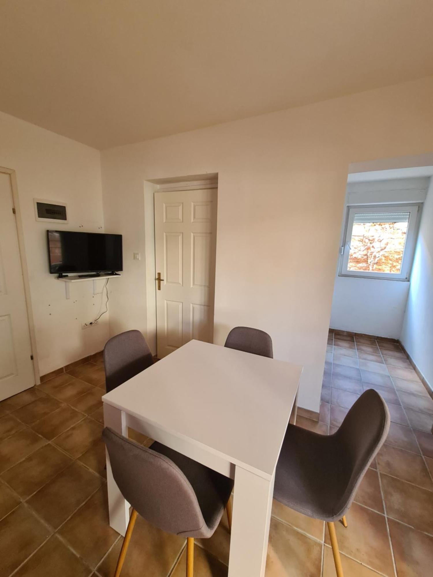 Apartments Dalmatia Свети-Петар Номер фото